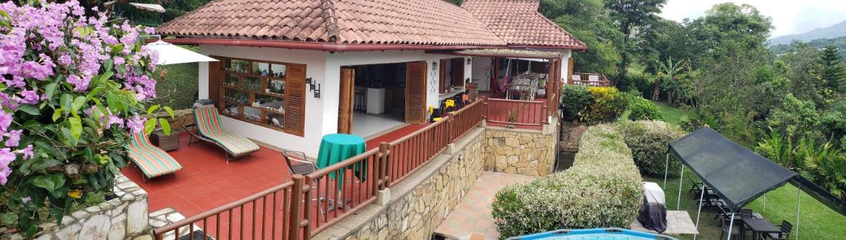 El Paraiso, Casa Campestre en Condominio, WiFi-Teletrabajo, Villeta - Housity