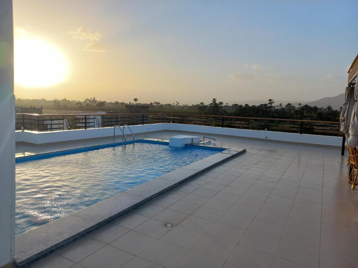 New Modern Flats - Housity