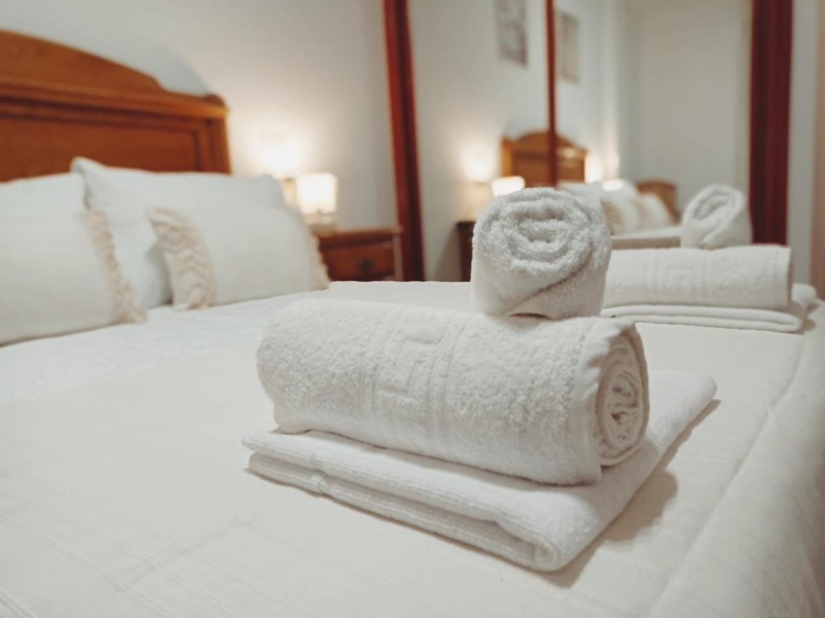 Martínez Rooms Pilgrims - Housity