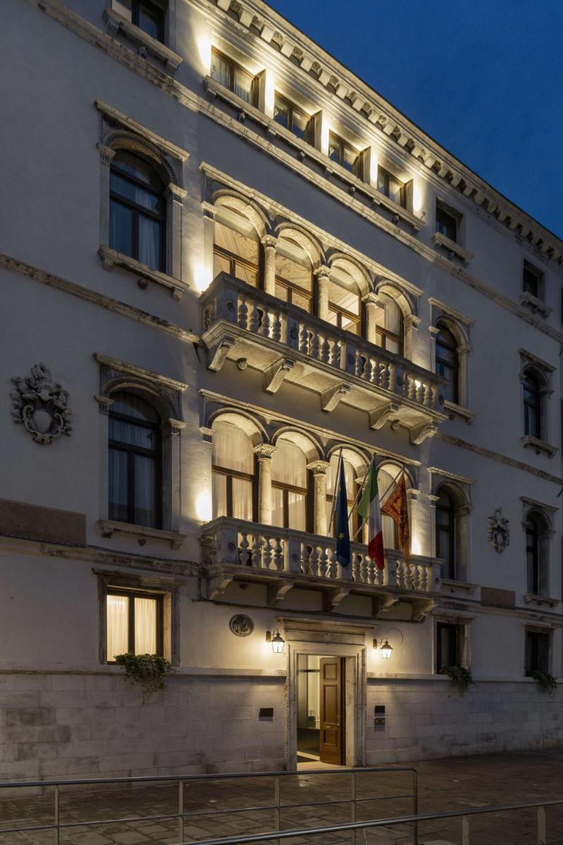 Suitetrails - Radisson Collection Hotel, Palazzo Nani Venice