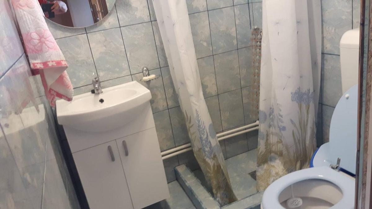 Pensiunea Tarina - Housity
