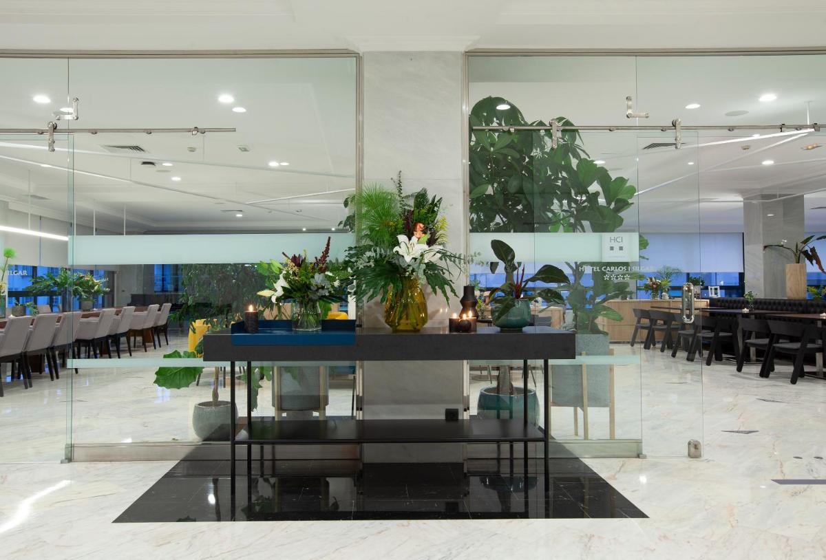 Hotel Carlos I Silgar - Housity