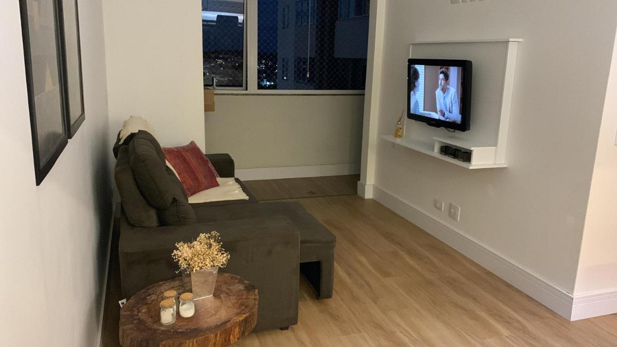 Apartamento Inteiro, mobiliado, com piscina, academia e churrasqueira - Housity