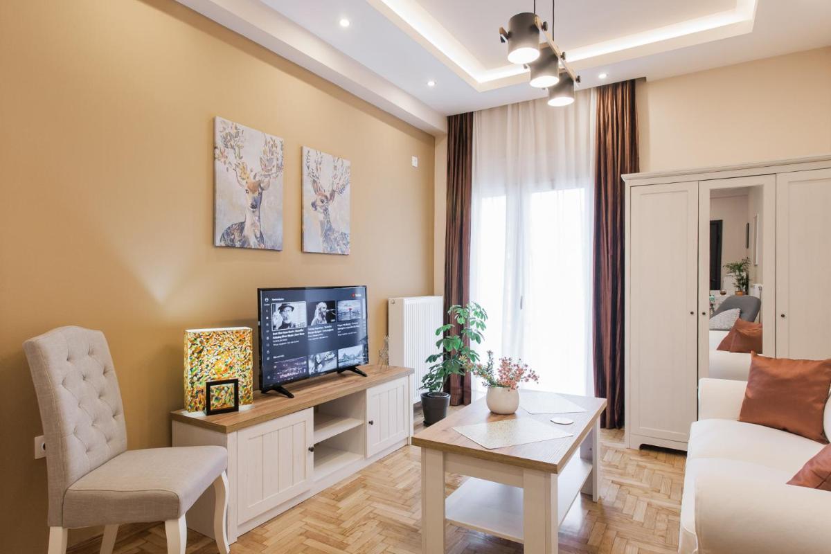 City stay Athens ''a Sweet Home''next to the metro - Housity