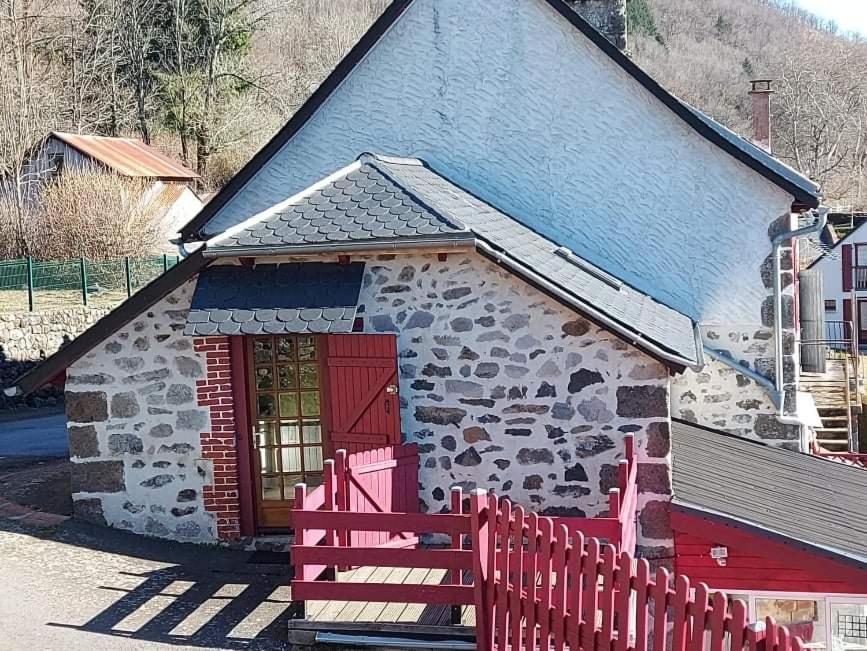 Le studio d Antan - Housity