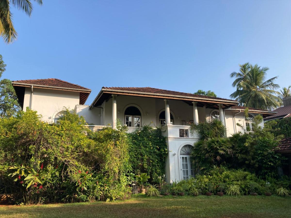 The Villa Green Inn - Housity