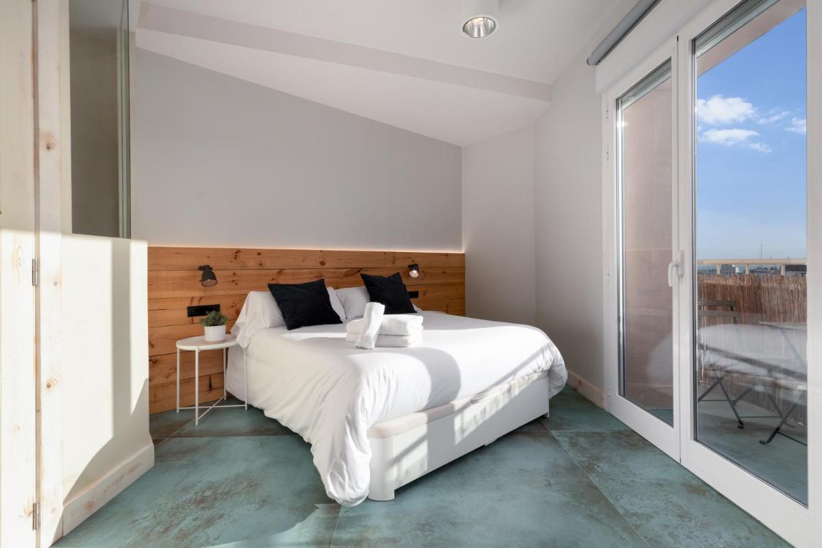 Your home at Valencia, Marina Real - Housity