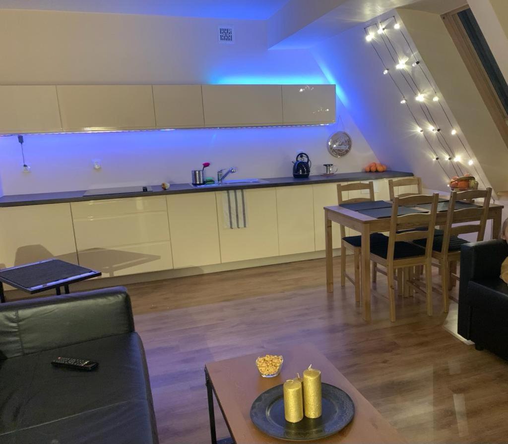 Apartament Żeglarski Vęgoria Deluxe z widokiem na Port - Housity