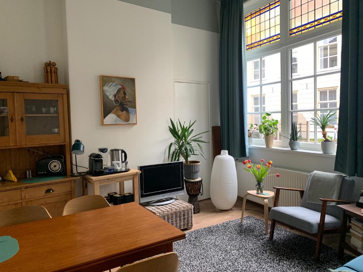 Het Rode Pakhuis - Housity