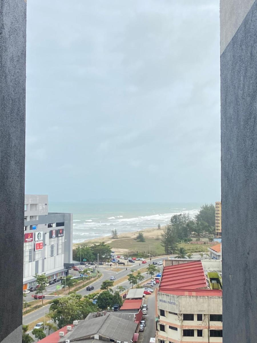 ORKED VANDA, 3 Bedroom apartment, SEAVIEW NETFLIXWIFIYOUTUBE - Housity