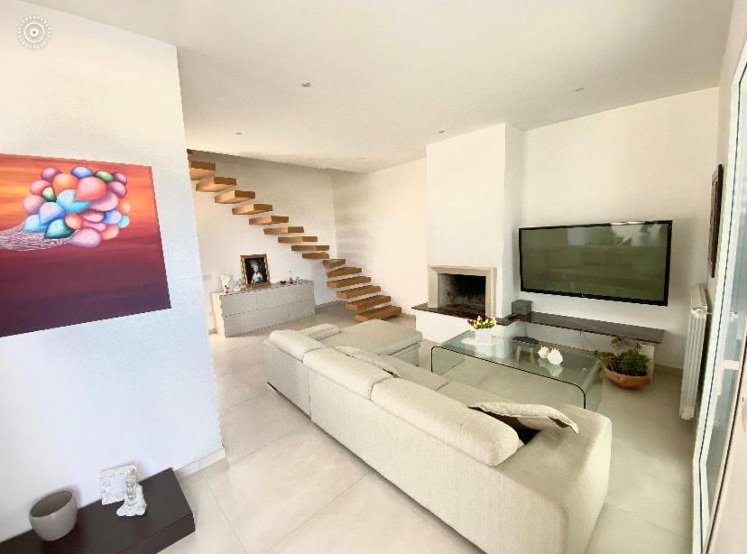 Tramontana House - Housity