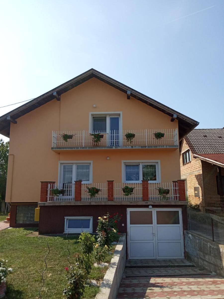 Smještaj Kordić - Housity