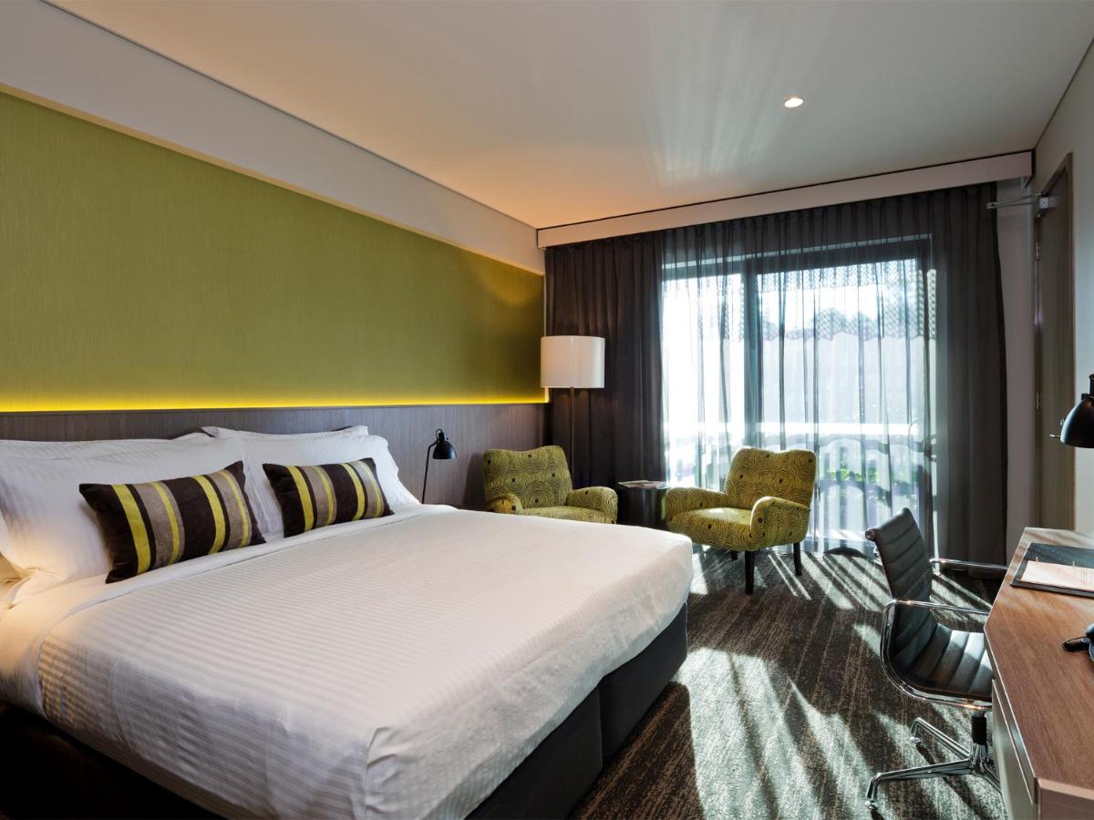 Glen Hotel and Suites - Housity