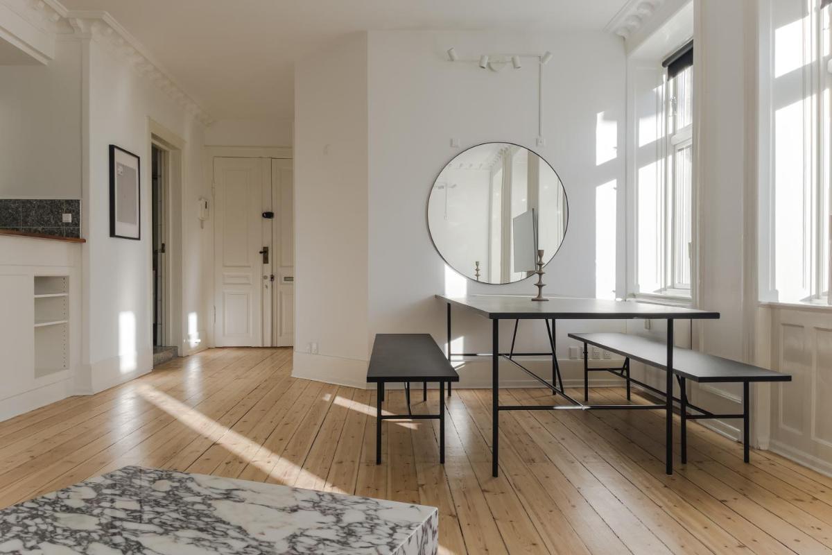 Suitetrails - Perfect Flats in Superb Location by Strøget, the Metro & Attractions