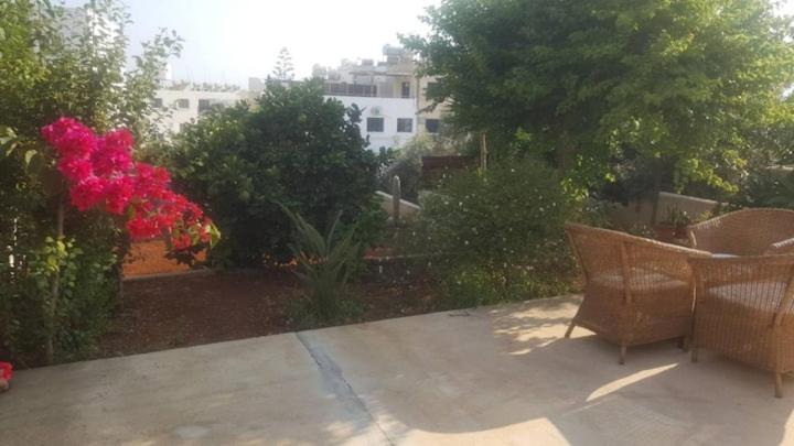 EPISTIMI 3 Bedroom Holiday House - Housity