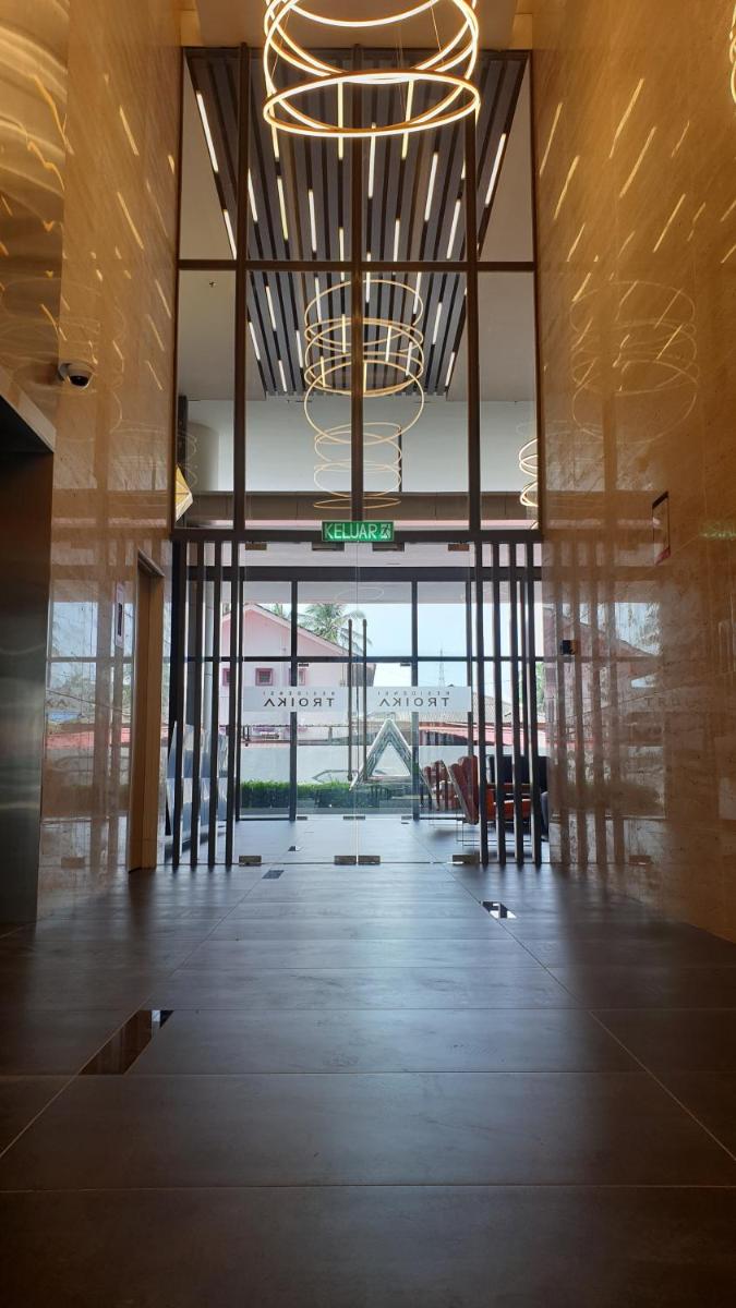 Prestige Troika Luxury Stay - Housity