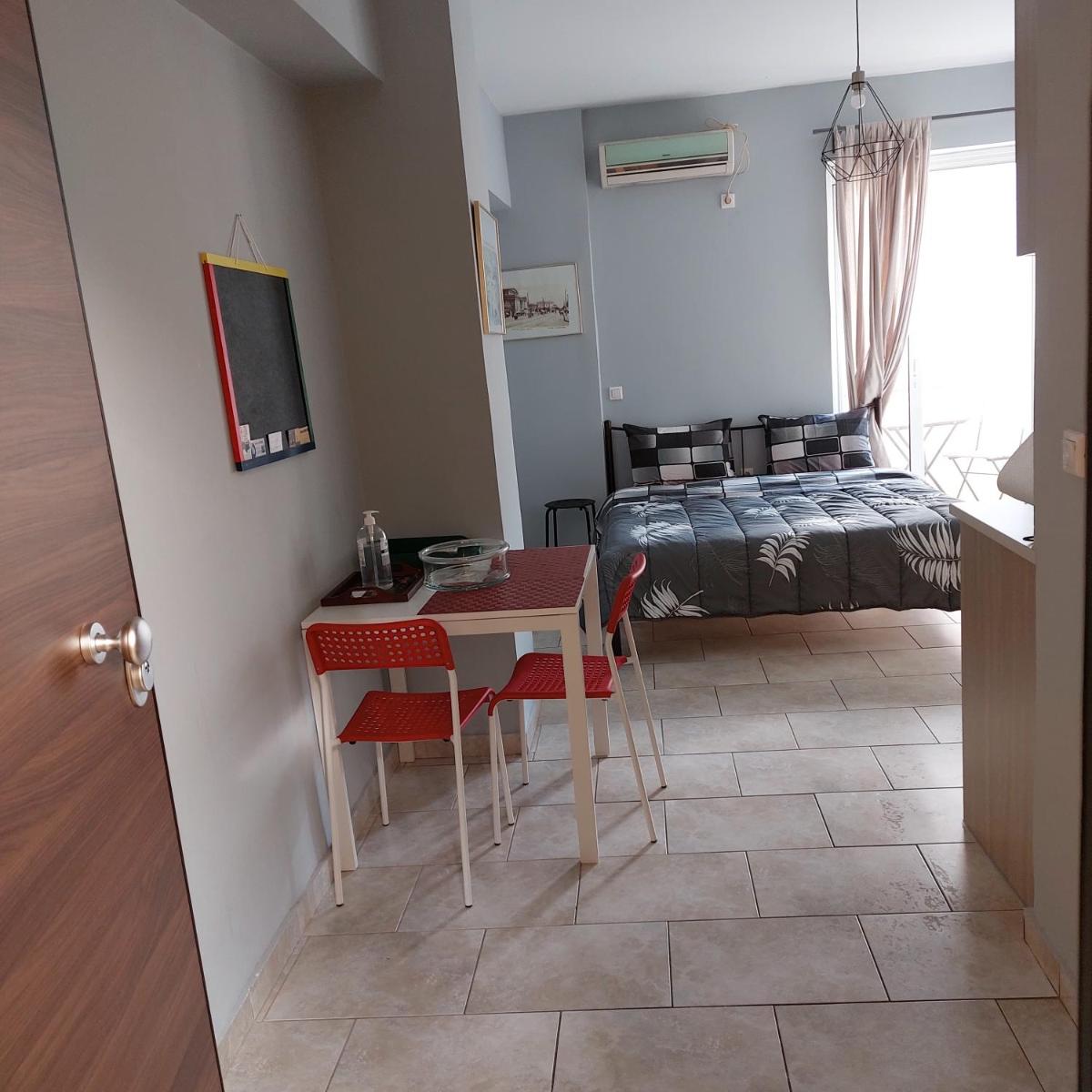 Yolanda Studios - Housity