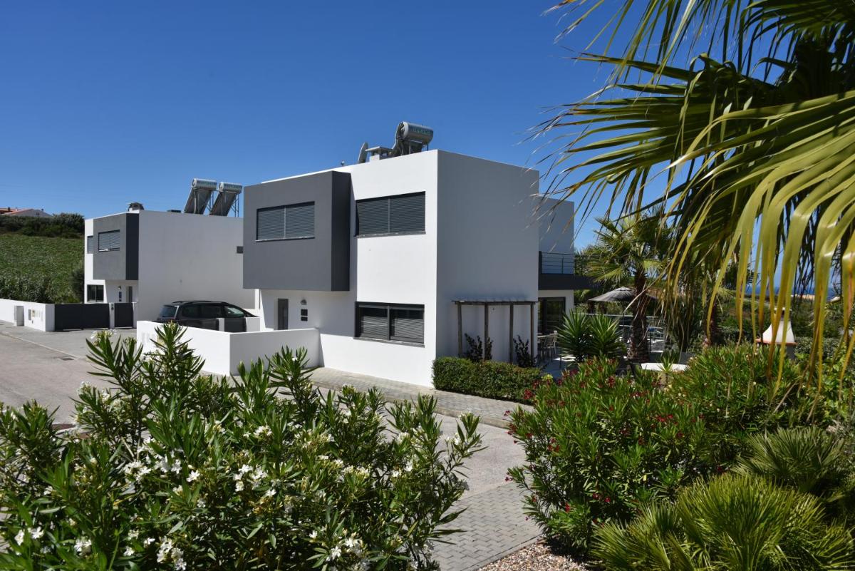 Exclusieve Villa met zeezicht en privézwembad in Atalaia 'Villa Salvatore' - Housity