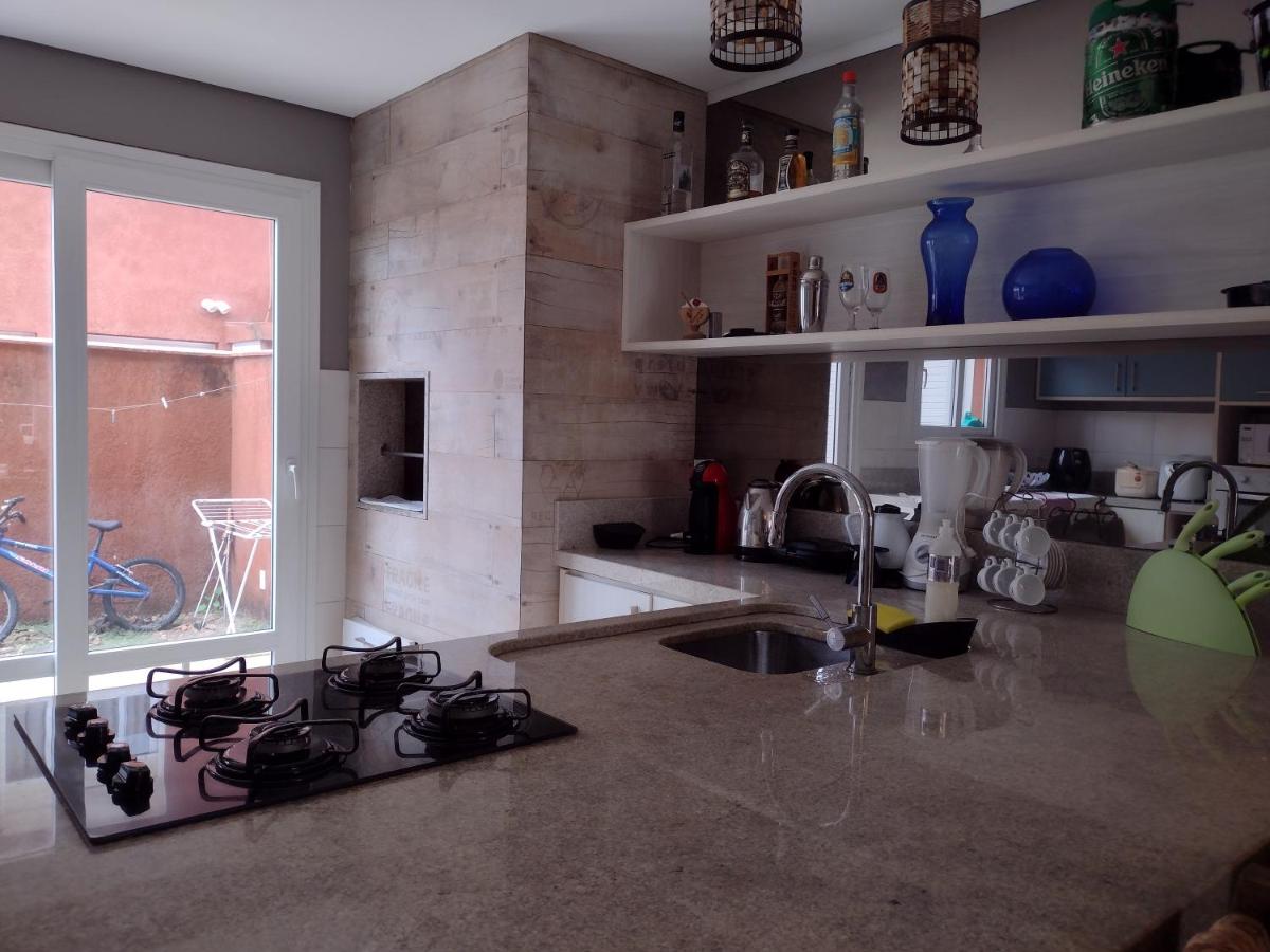Condomínio Las Olas. Casa à Beira mar em Imbé. - Housity
