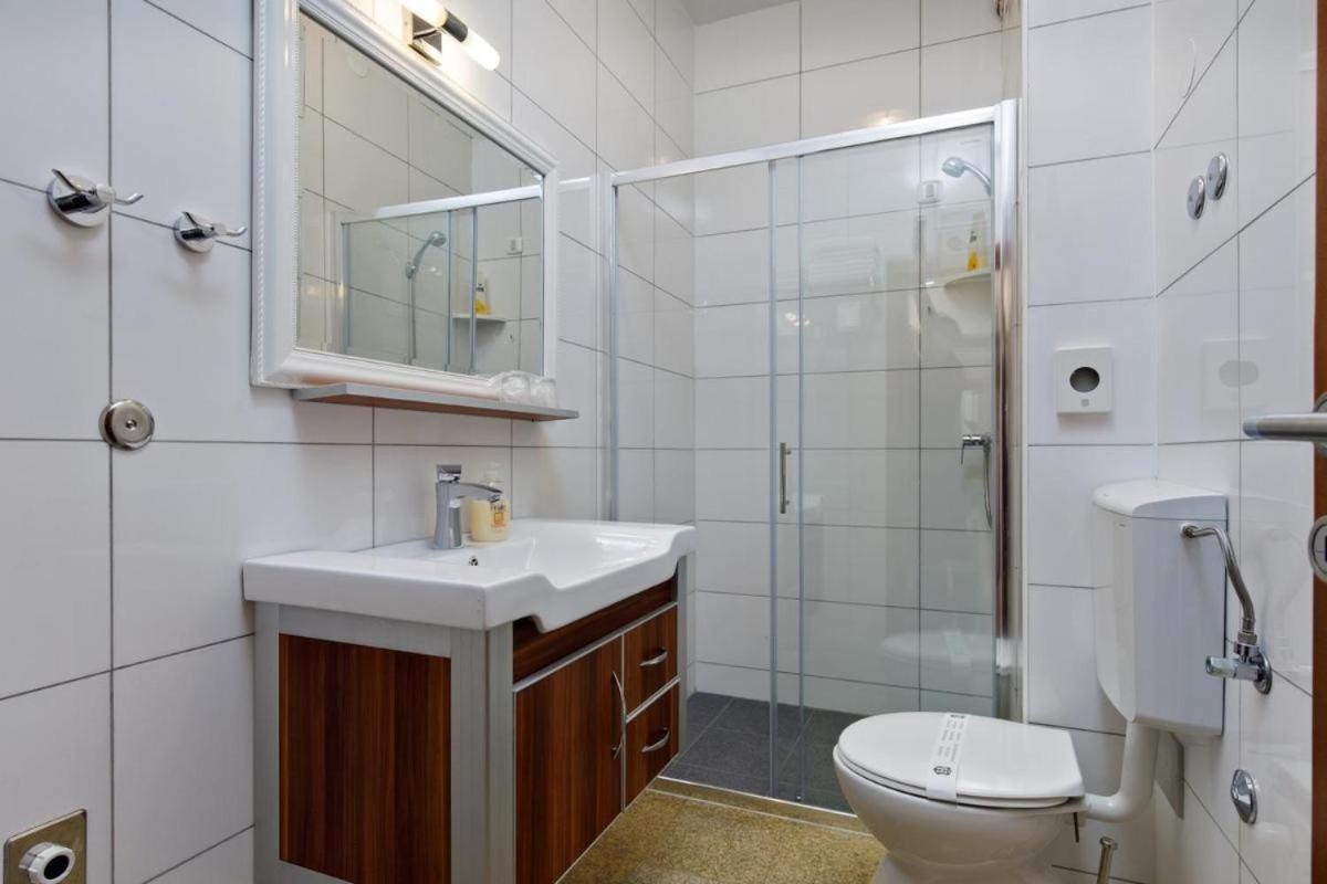 Suitetrails - Fully equiped Apartments for 3 adults