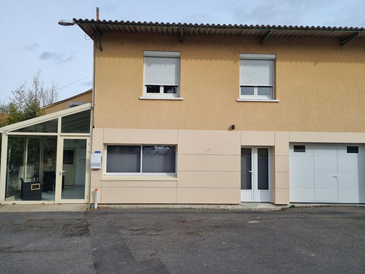 Le Mordene - WIFI - Parking - Housity