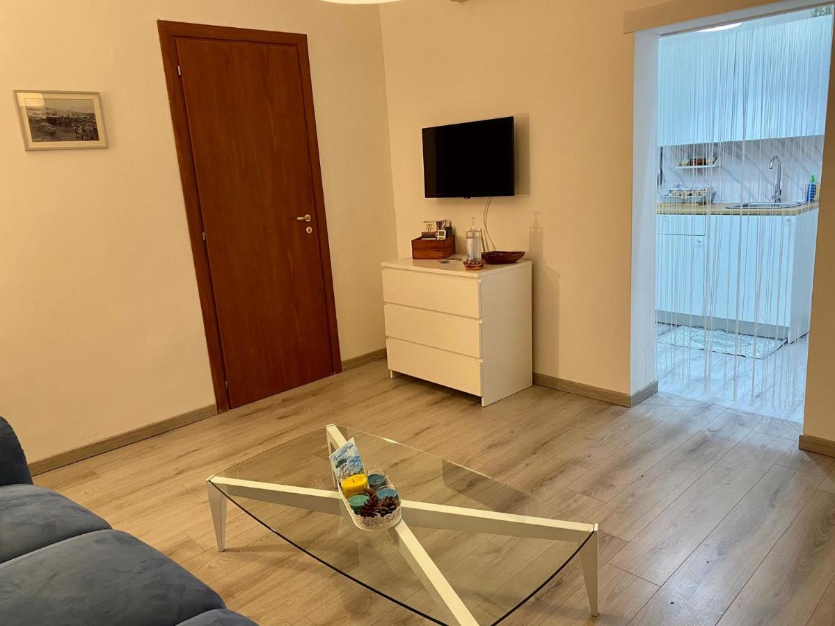 Figurari Home Napoli - Housity