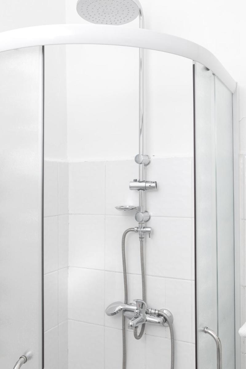 1st Belgrade Apartment - Housity