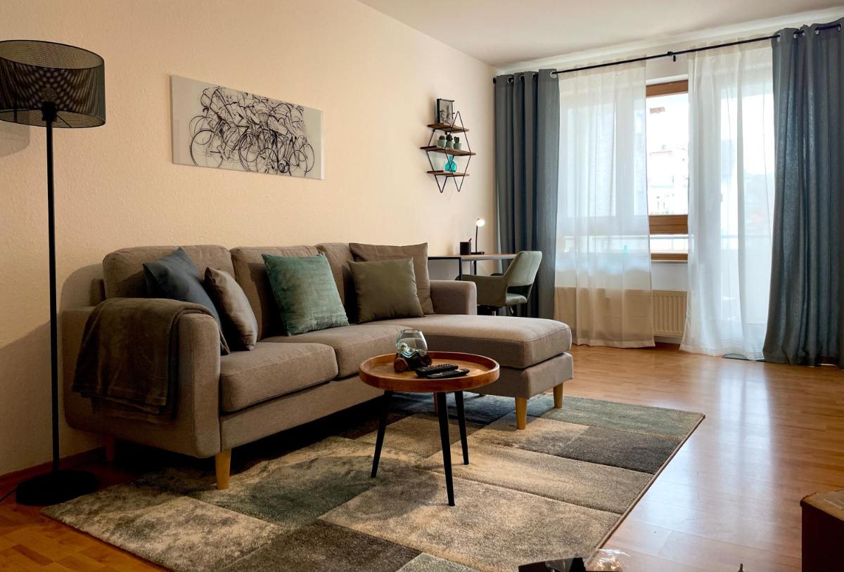 Suitetrails - Double Apartment I 4 room I 110qm I Kitchen,BLK I Bosch development-center