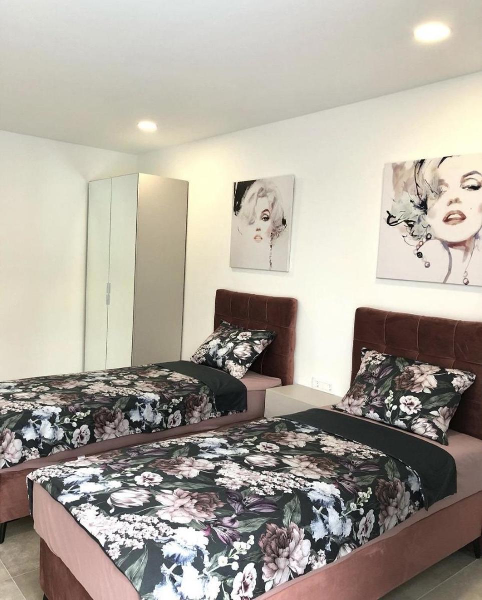 Suitetrails - Luxury Villa Leina