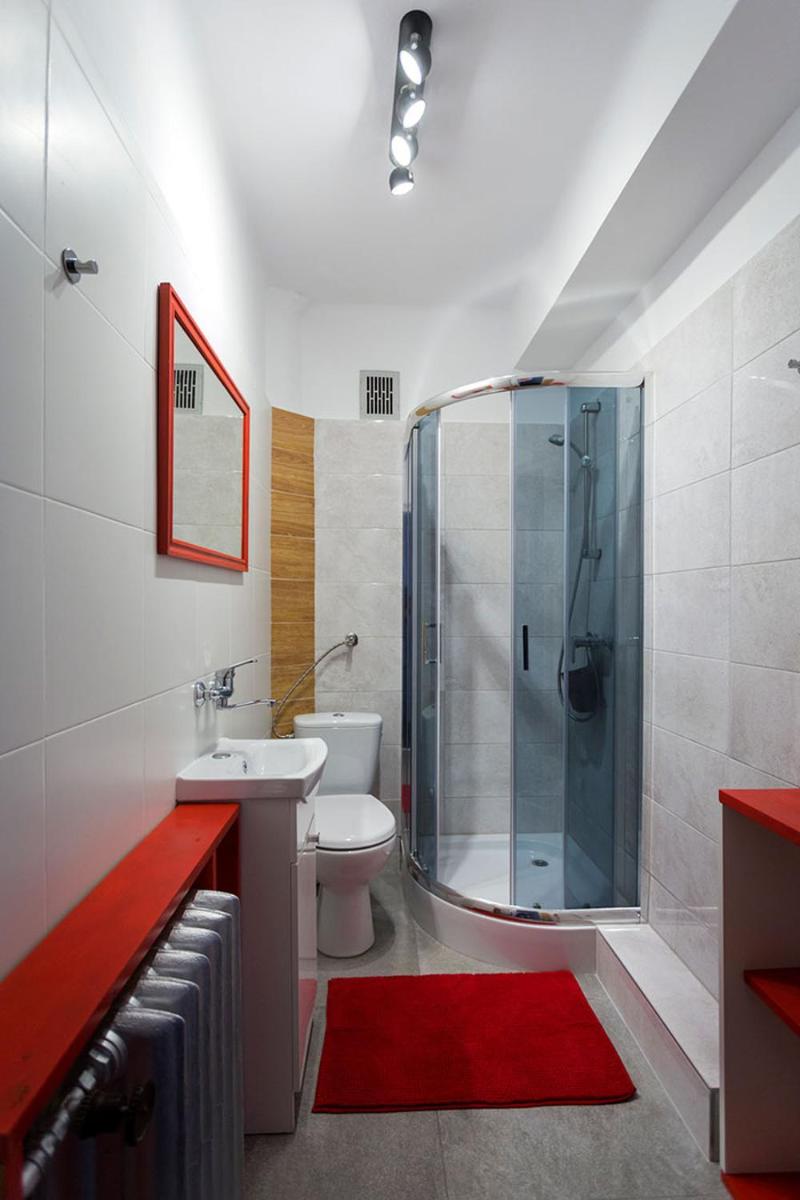 APARTAMENT 16 - Housity