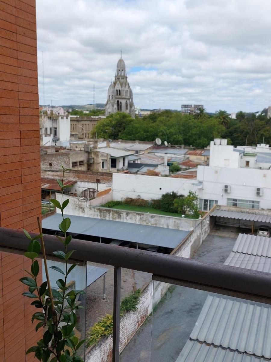 Departamento en pleno centro - Housity