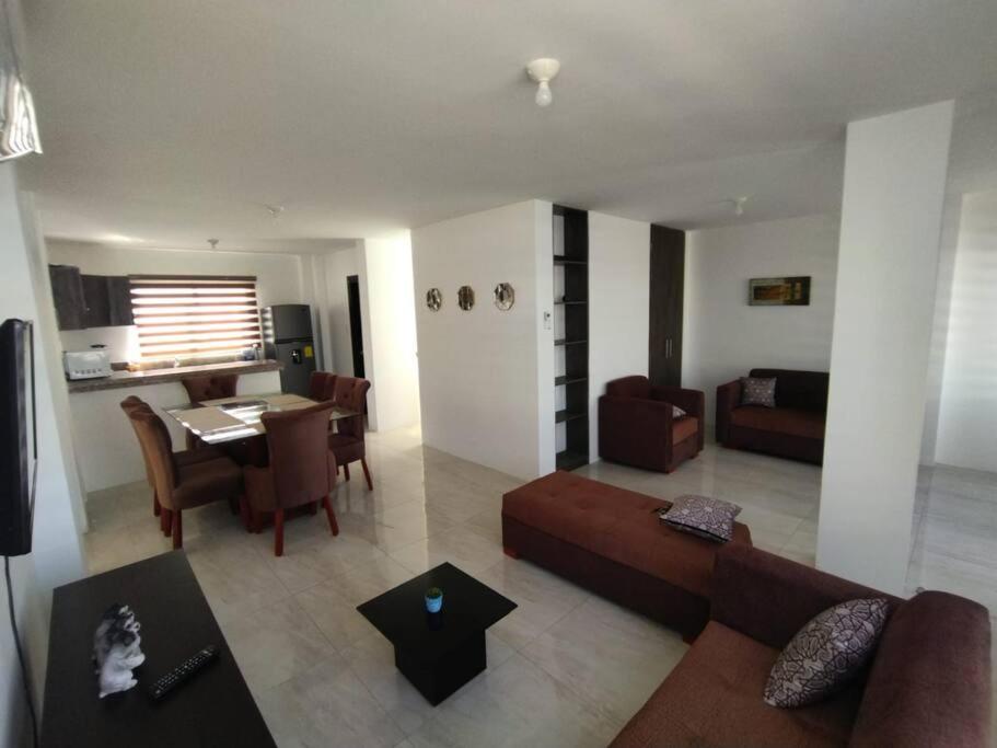 CASA JUNTO AL MAR MARINA BAY-MIRADOR PUNTA BLANCA - Housity
