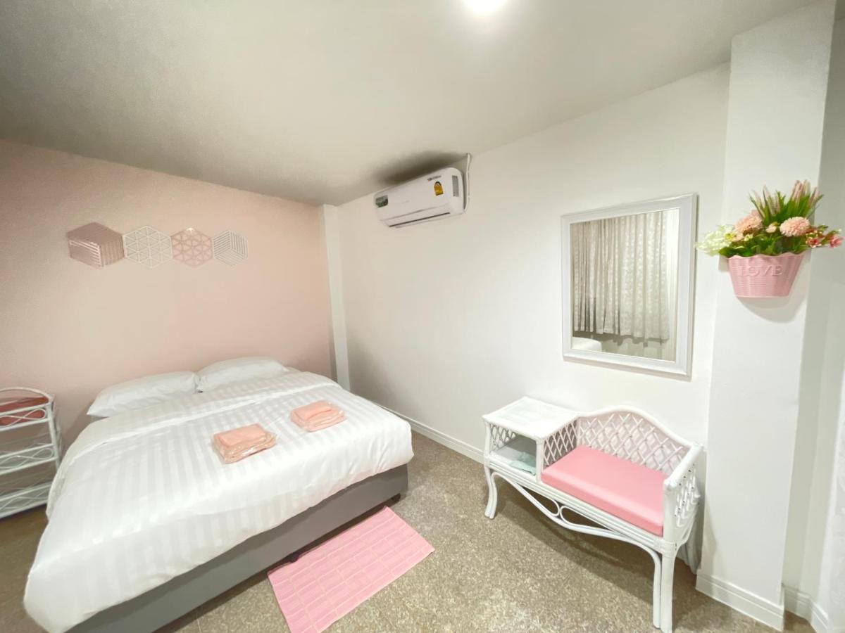minimal house phichit - Housity