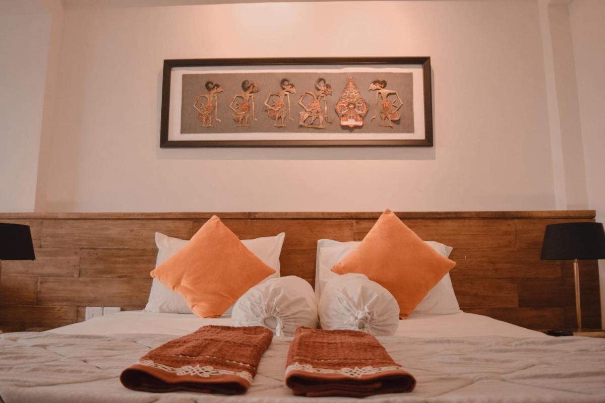 The Cabin Apartment Uttara - Housity