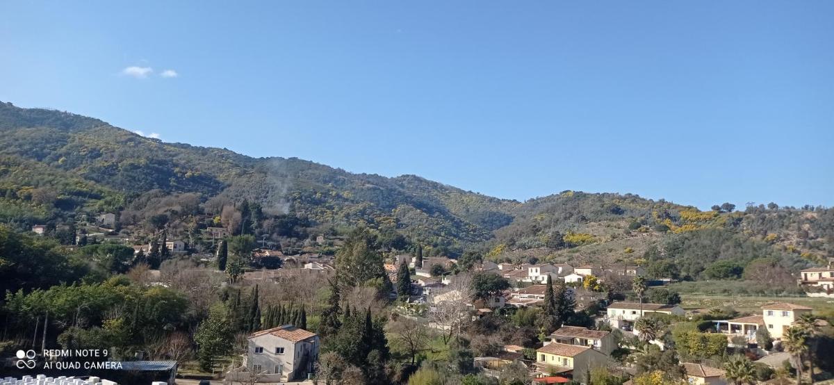 Studio indépendant dans màs provençal - Housity