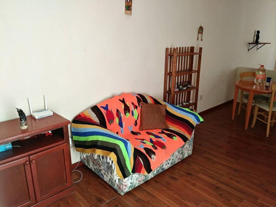 Simple house for vacations or weekends one mounth - Housity