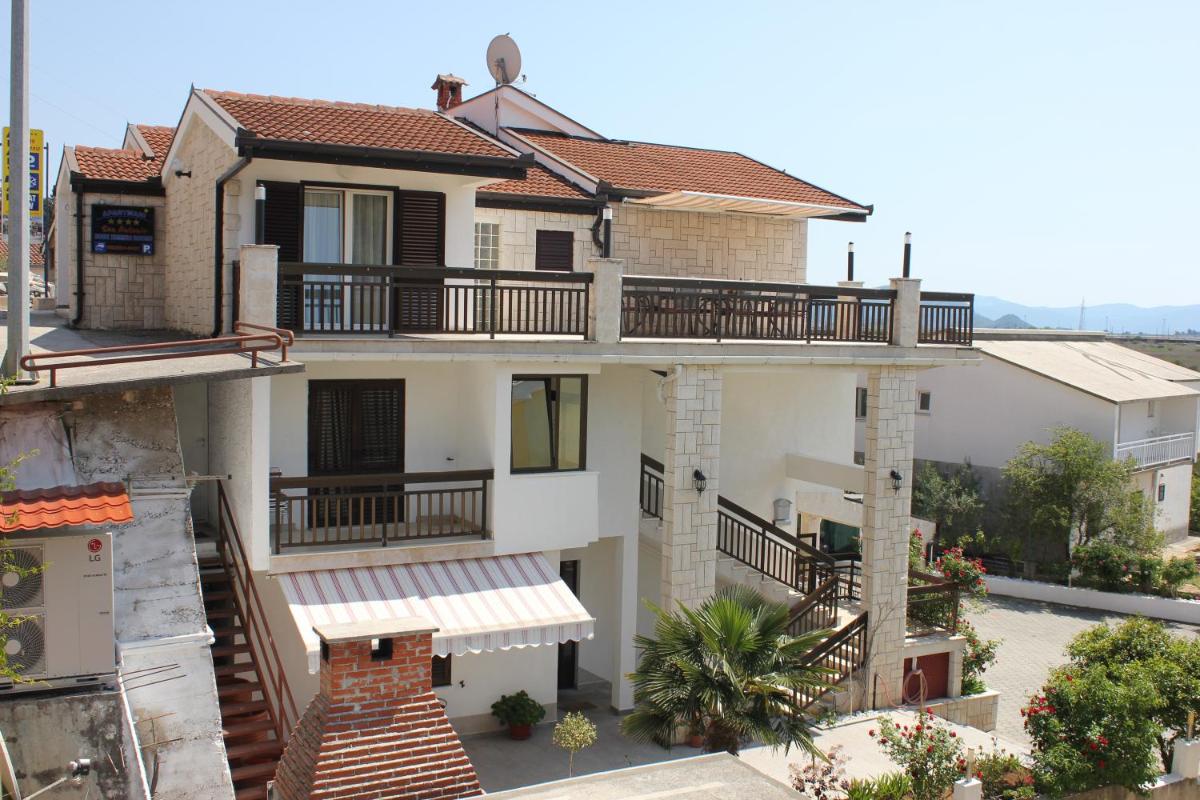 Guesthouse San Antonio - Housity