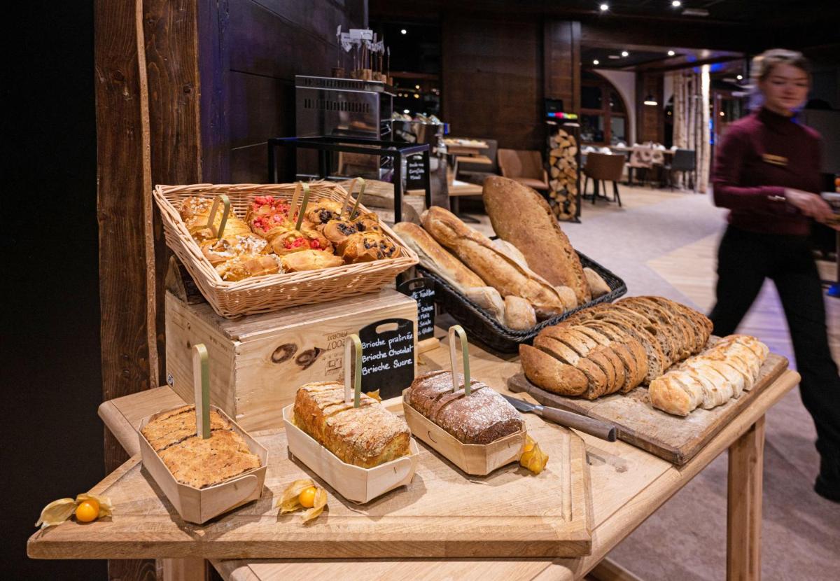 Nourriture dans l'hôtel ou à proximité