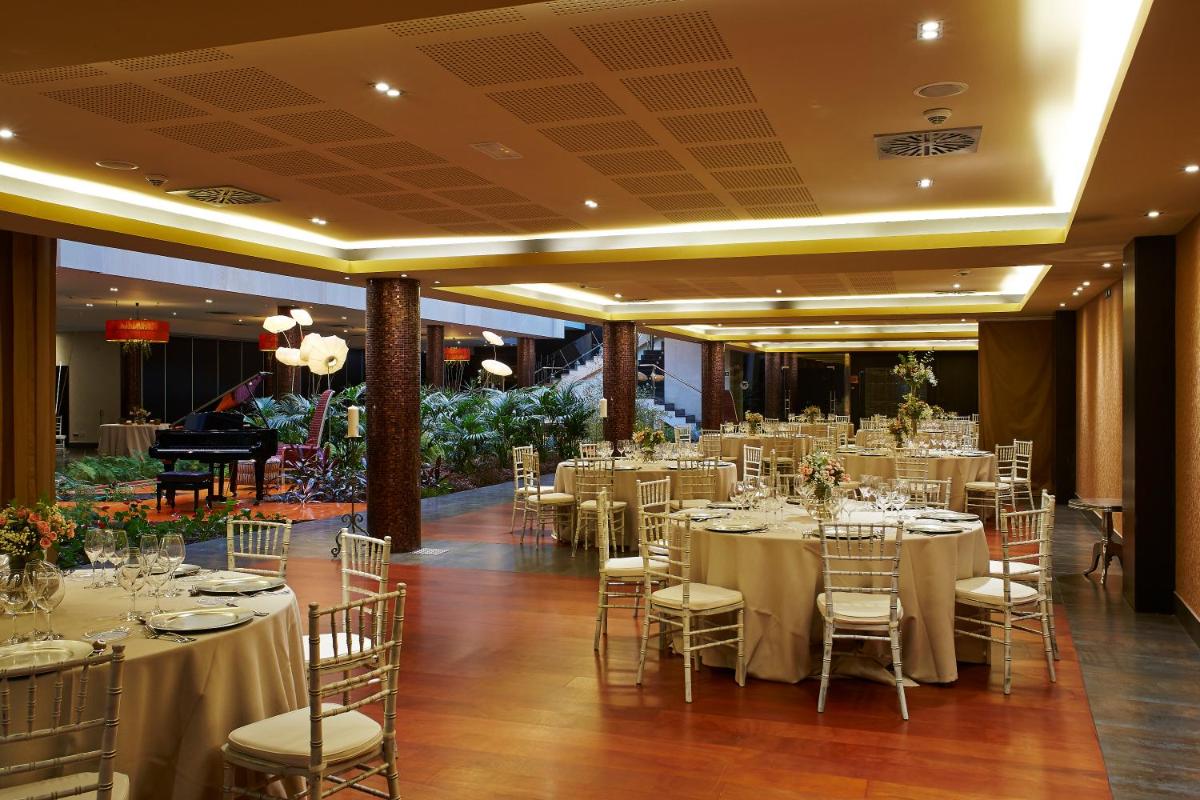 Iberik Santo Domingo Plaza Hotel - Housity