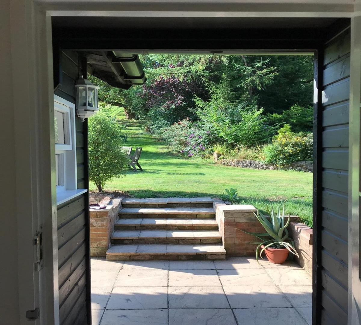 Secret Chalet - Housity