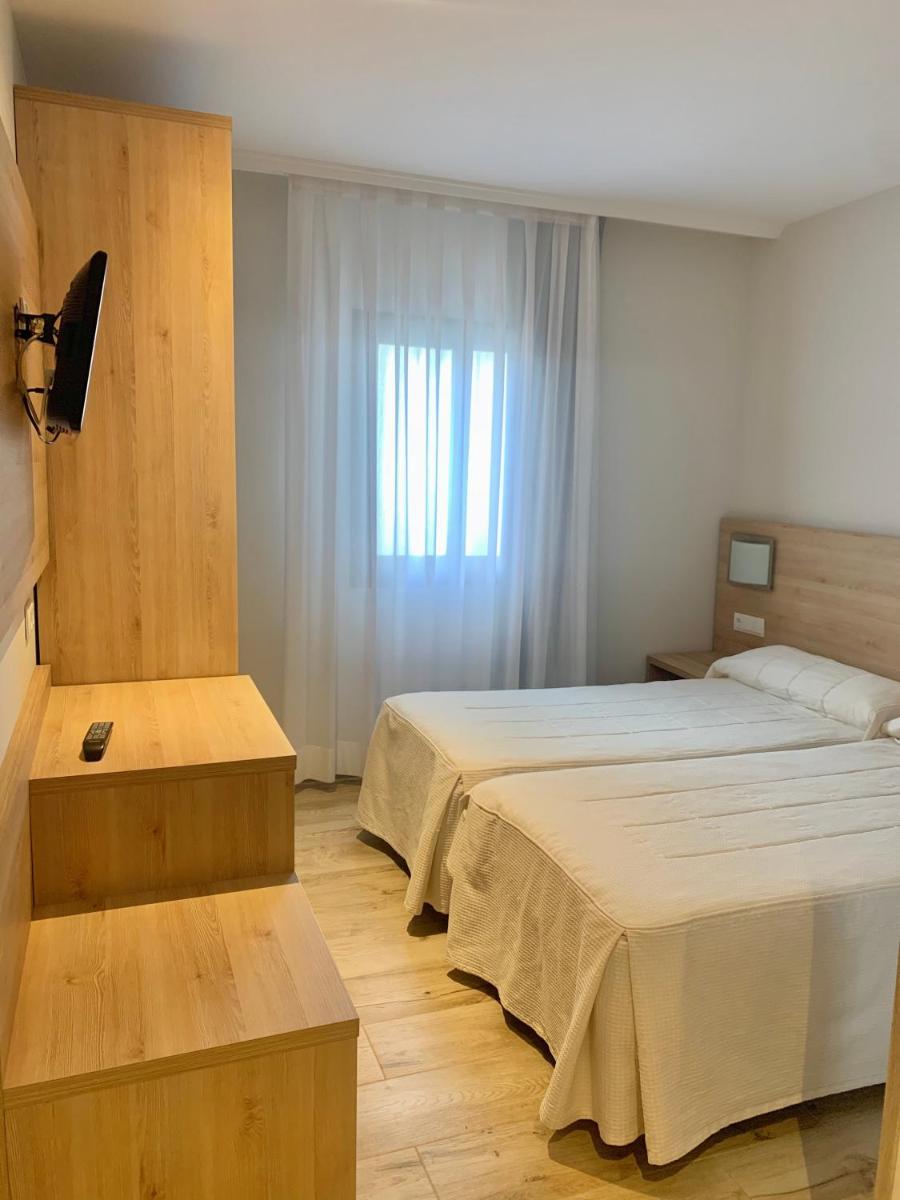 Hostal Guadiana - Housity
