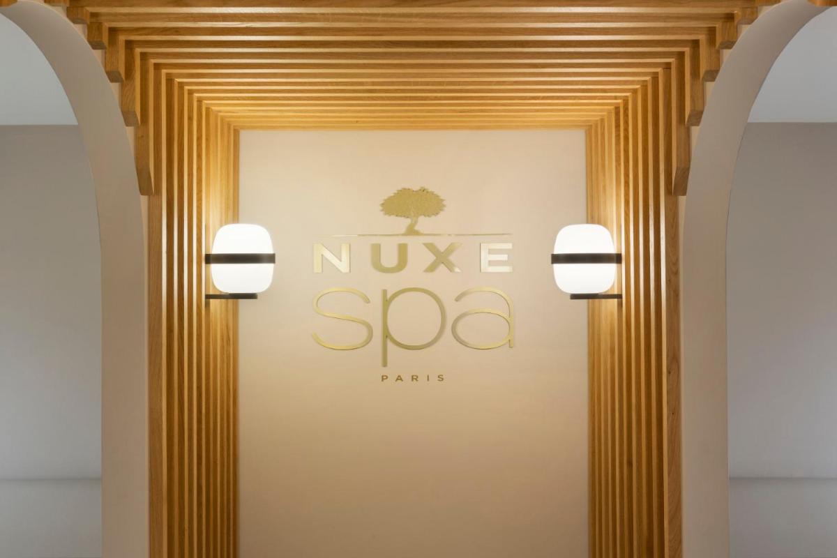 Certificat, récompense, panneau ou autre document affiché dans l'établissement RockyPop Flaine Hotel & Spa