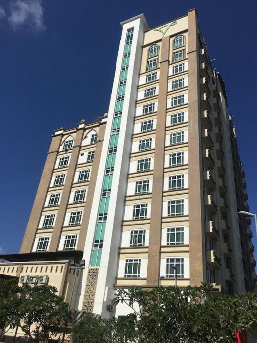 Niknoor Homestay Dviana Wakaf Che Yeh - Housity