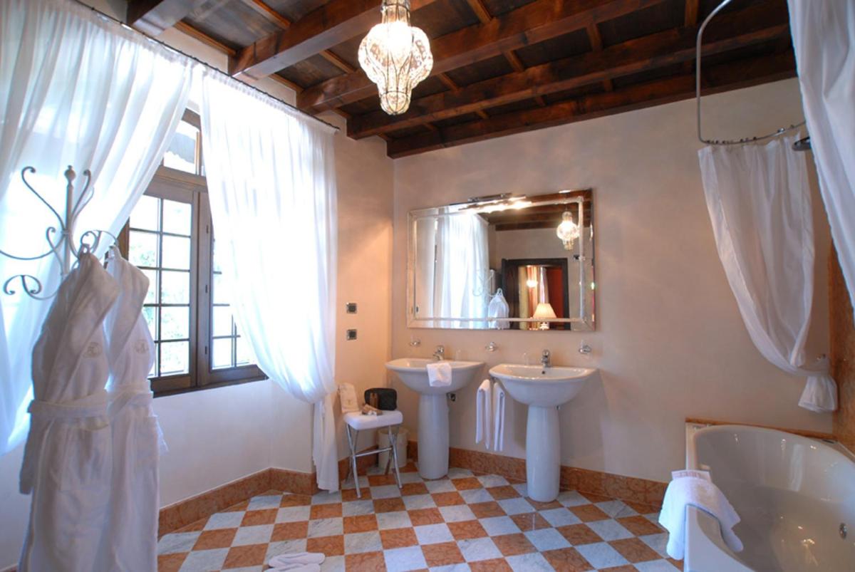 Hotel Torre di San Martino - Housity