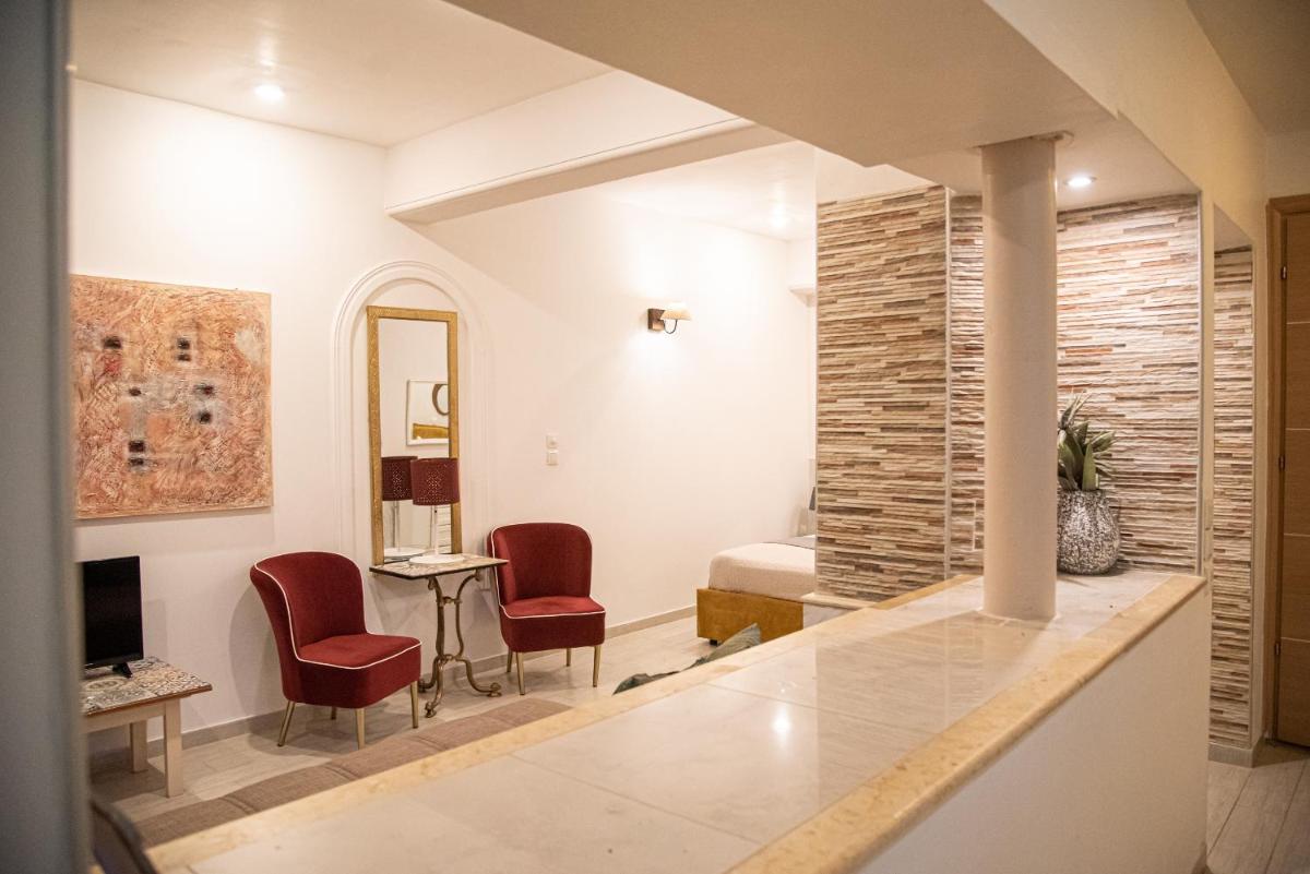 Mediterranean - Housity