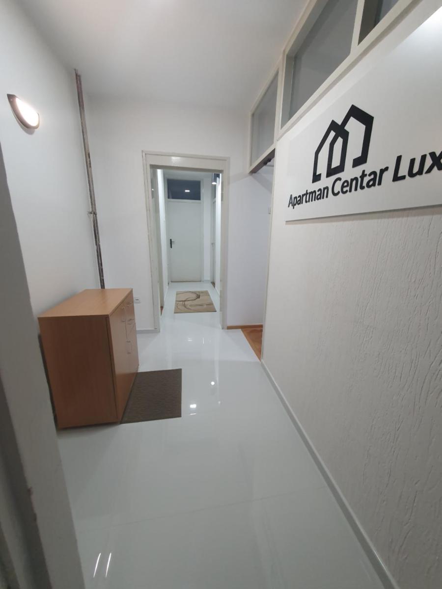 Apartman Centar Lux - Housity