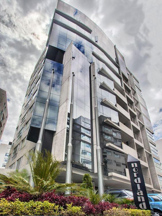 Suite amoblada en el sector del Quito moderno - Housity