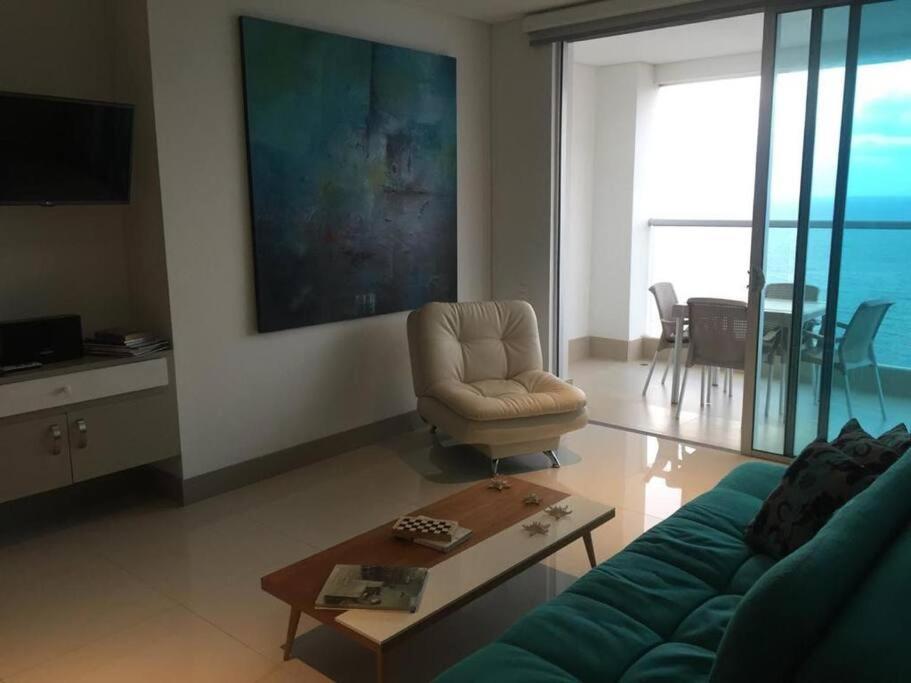 Apartamento exclusivo frente al mar en Bocagrande - Housity