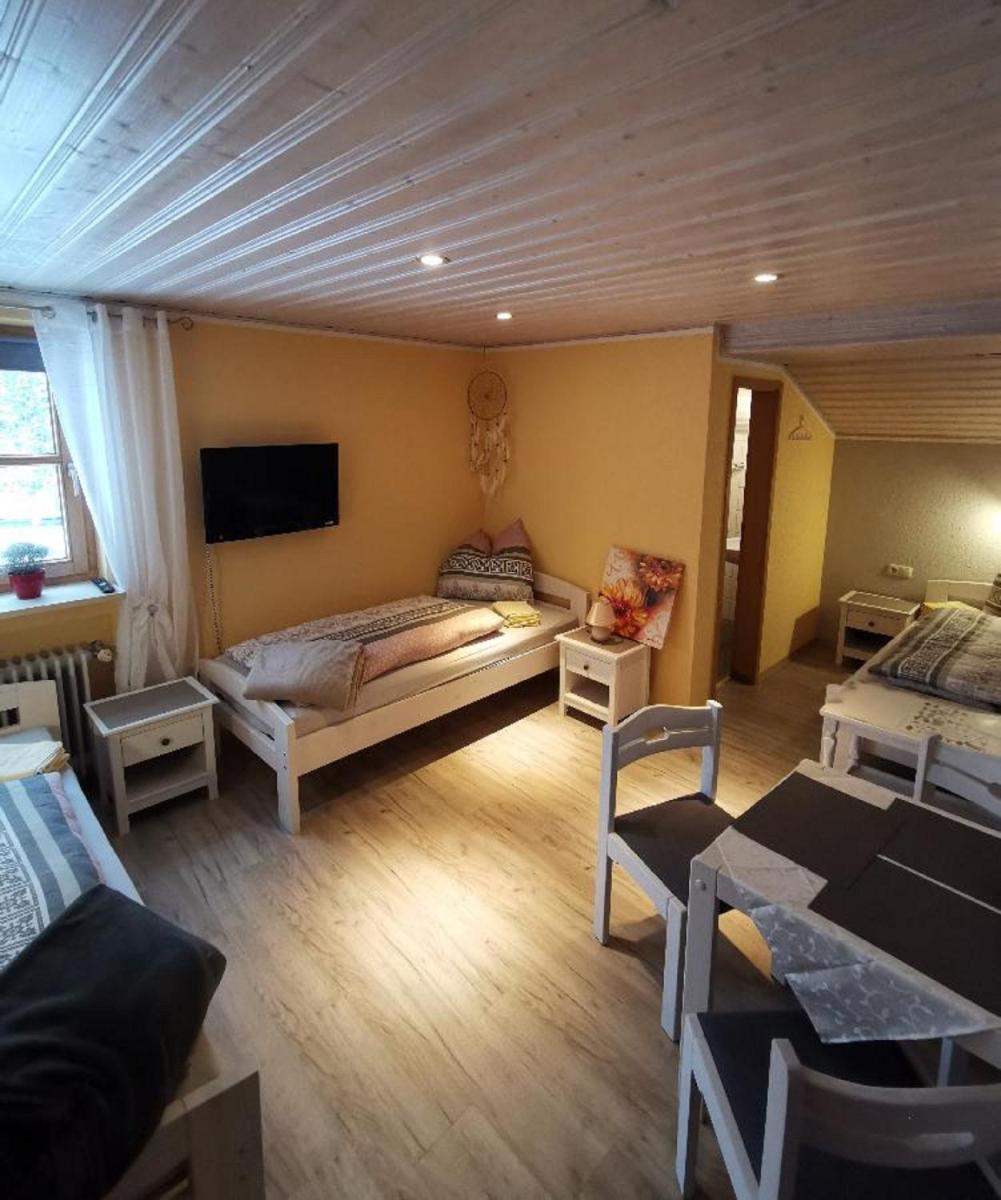 Pension Hüttendorf 49 gradnord - Housity