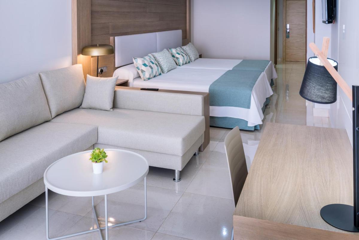 Zona de estar de Mediterraneo Bay Hotel & Resort